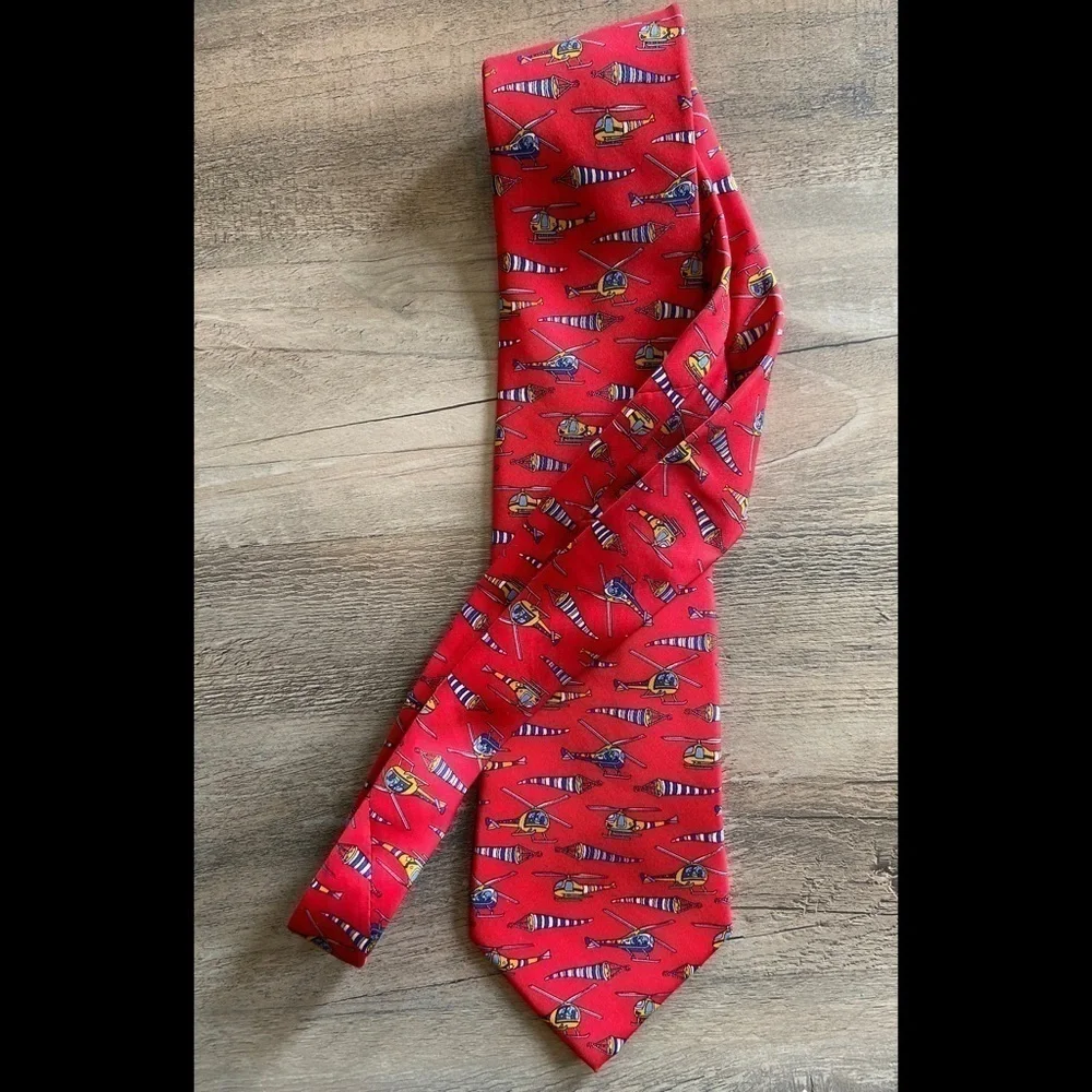 Salvatore Ferragamo Red Silk Helicopter Tie
